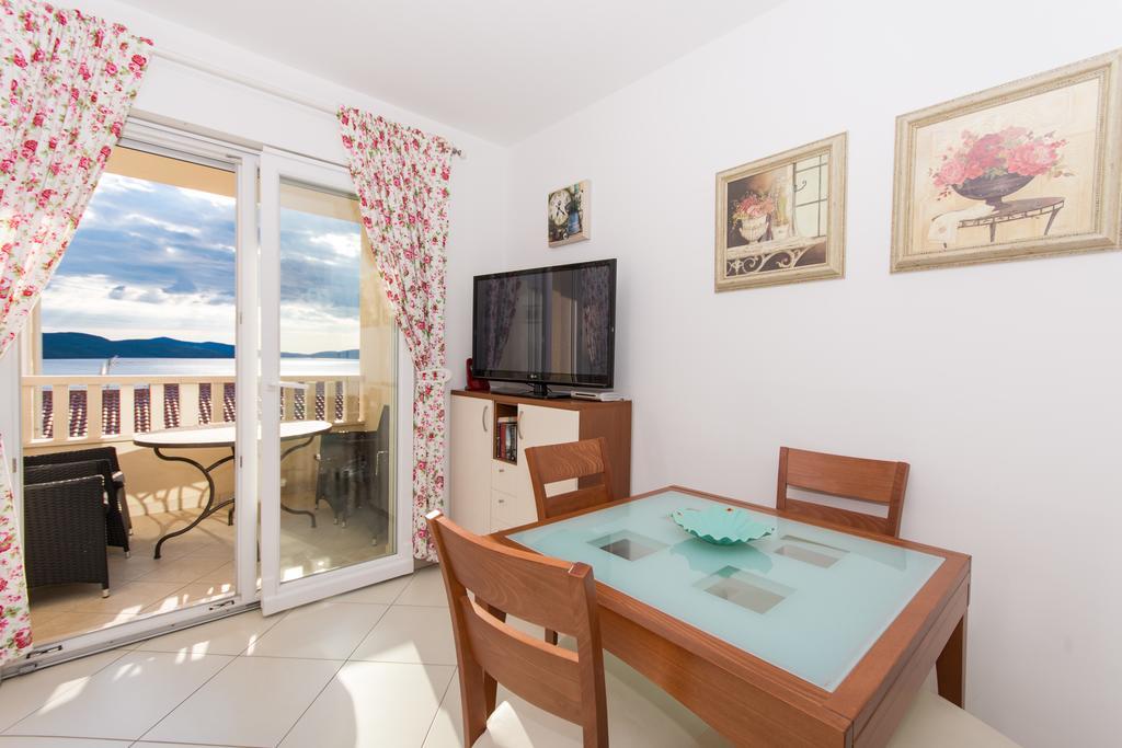 Apartment Angie Trogir Luaran gambar